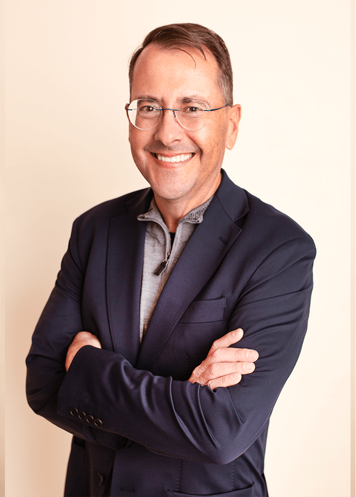 Dr. Derek Mittleider